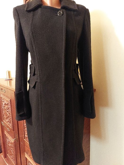 Palton elegant stofa 100% lana, model deosebit, detalii decorative