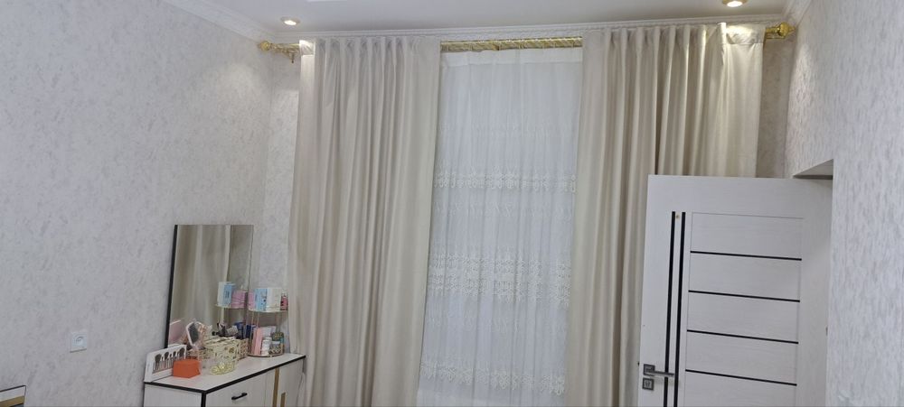 Uy sotiladi To'ytepa Nurafshon shaxar markazida