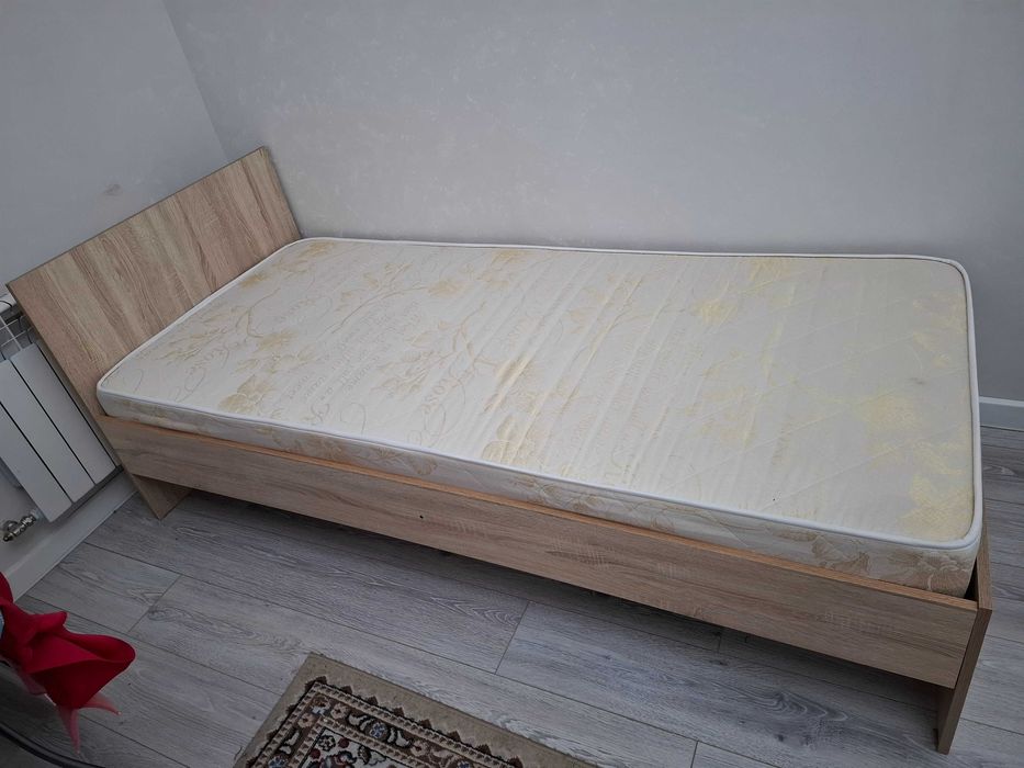 Кровать одноместный