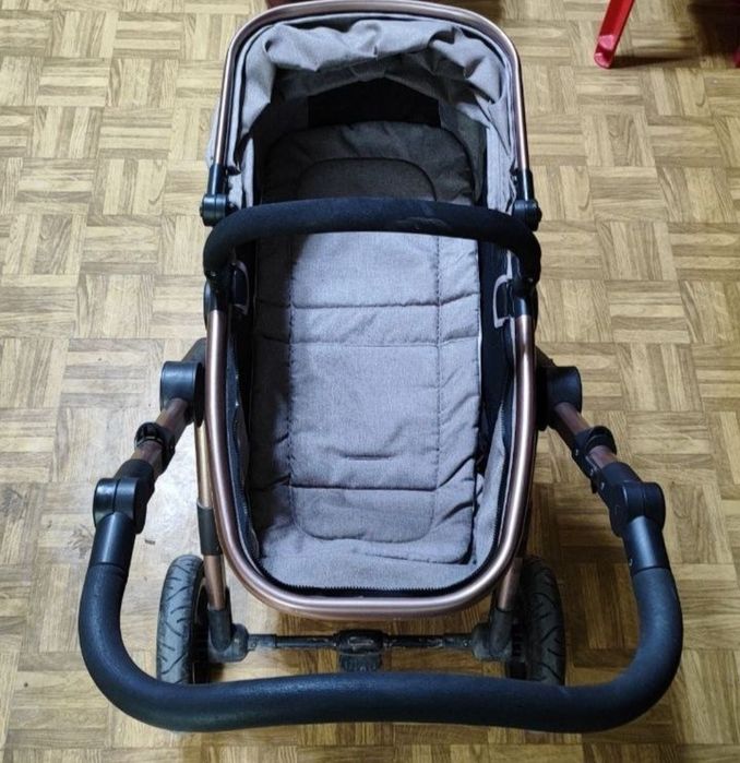 Детская коляска //