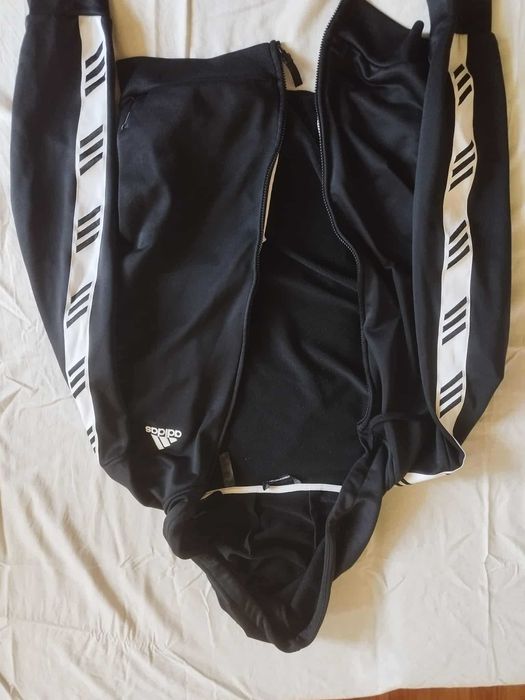 Горнище на Adidas