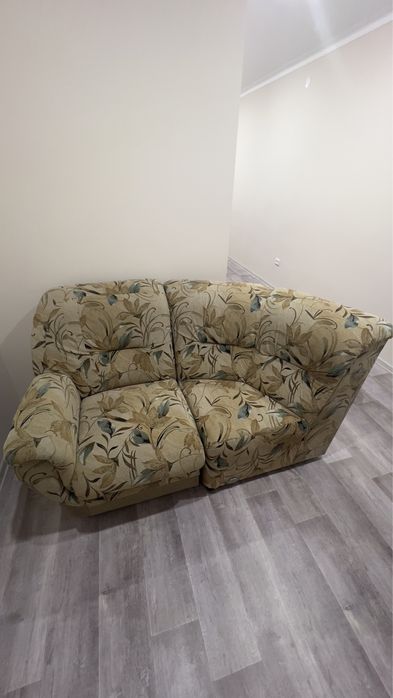 Диван в гостинную