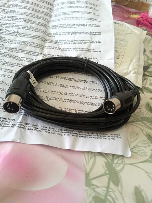 MIDI кабель 5 метров (новый, заводской) DIN 5-pin
