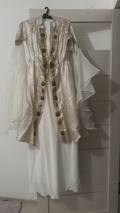 Қазақ көйлек сатылады