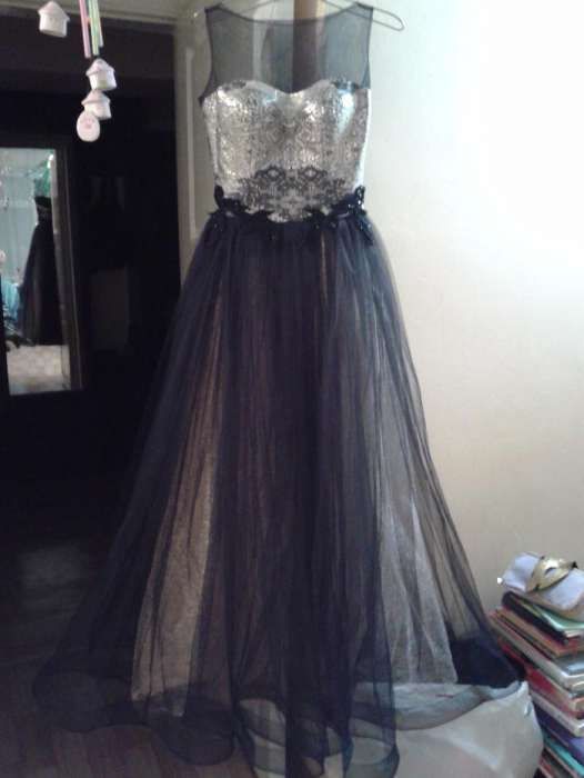 Вечернее платье черный с золотом цвет