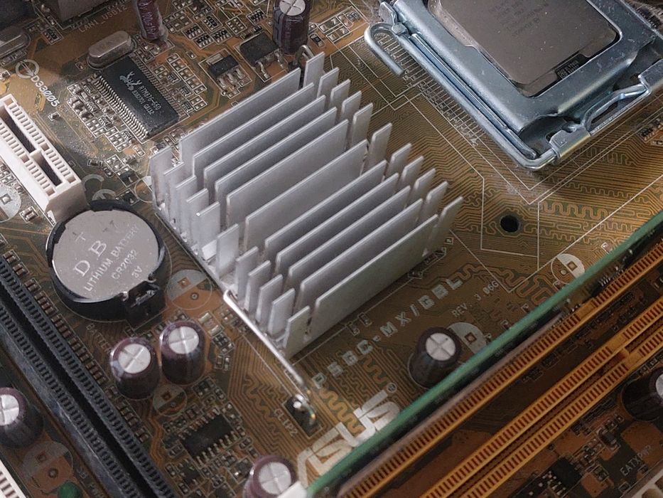 Материнская плата 775, ddr2