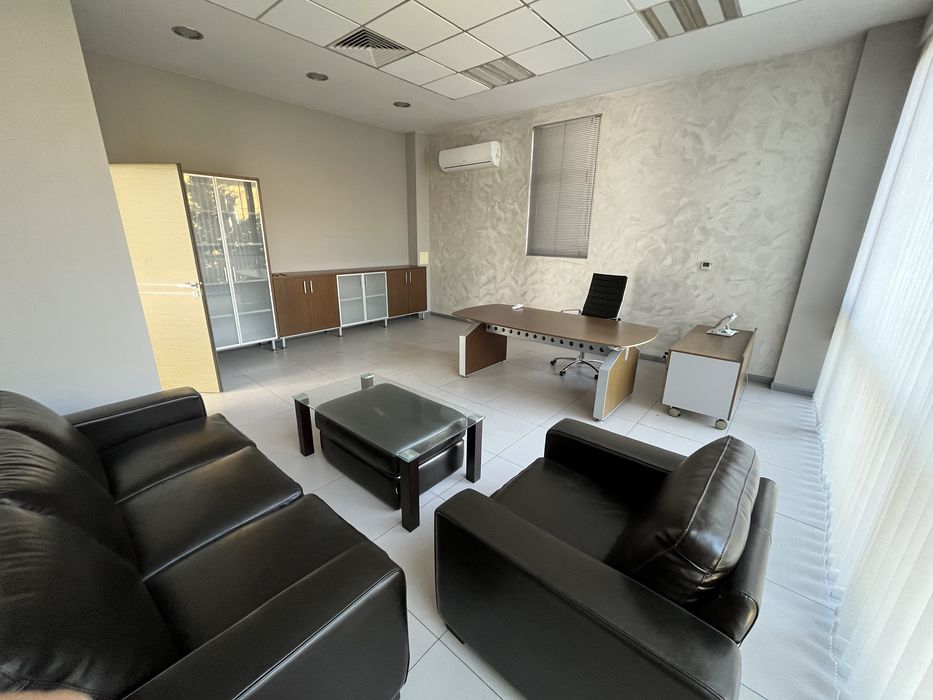 Дава се под наем Офис в София, Хладилника - 324 кв.м за 2400 € - Снимка #13