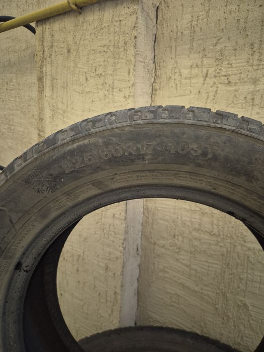 Продам зимние шины