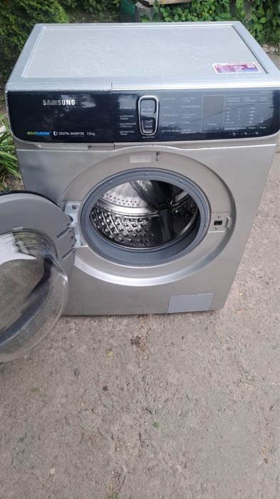 Продам стиральную машину