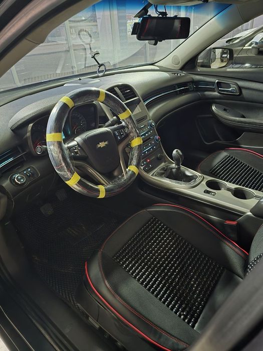 Chevrolet Malibu 1 sotiladi