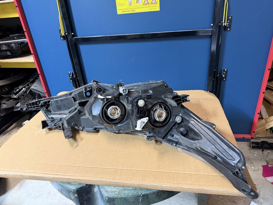 Far stanga Toyota Corolla Halogen e16 2015/2016/2017/2018/2019