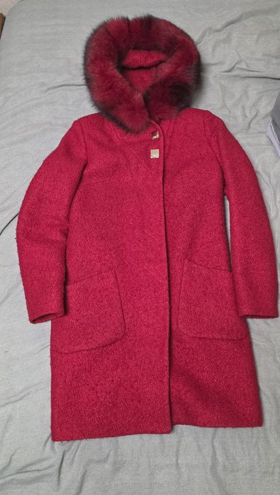 Продам пальто демисезонное