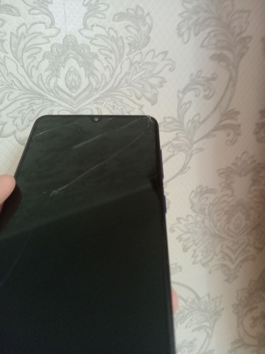 Продам samsungA31