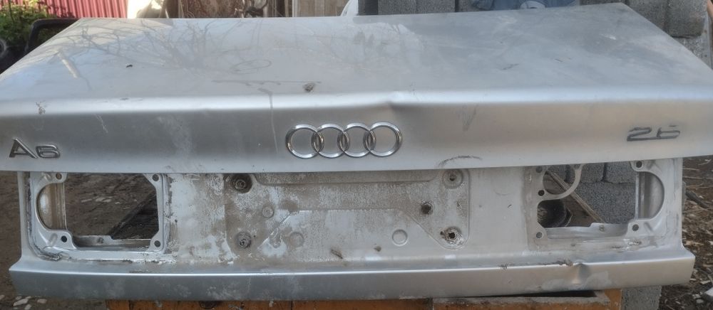 Ауди с4 в разбор