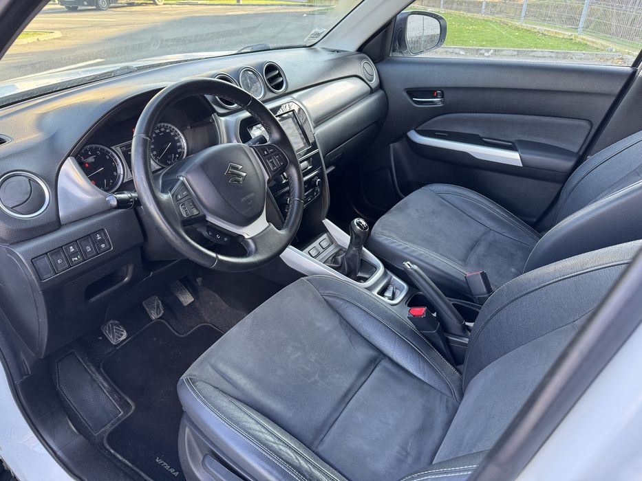 Suzuki Vitara 1.6 2015 full option garantie/rate/buy back
