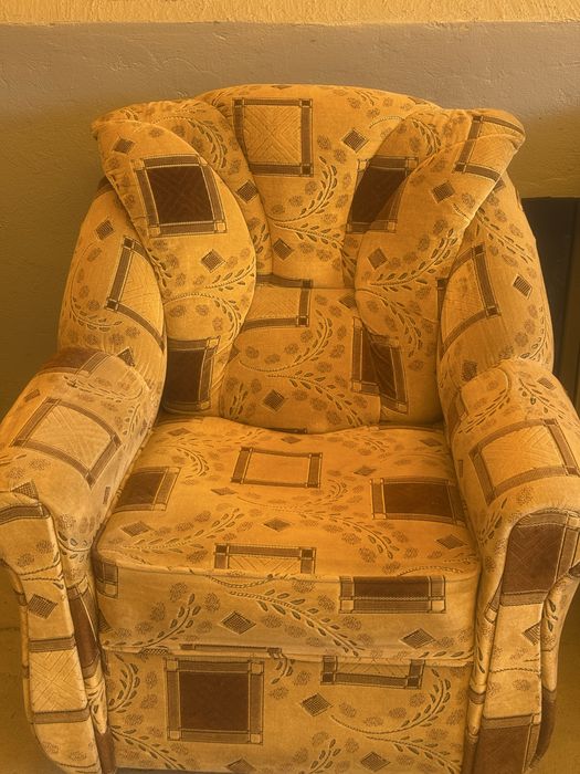 Продаю срочно на 10 тыс все вместе