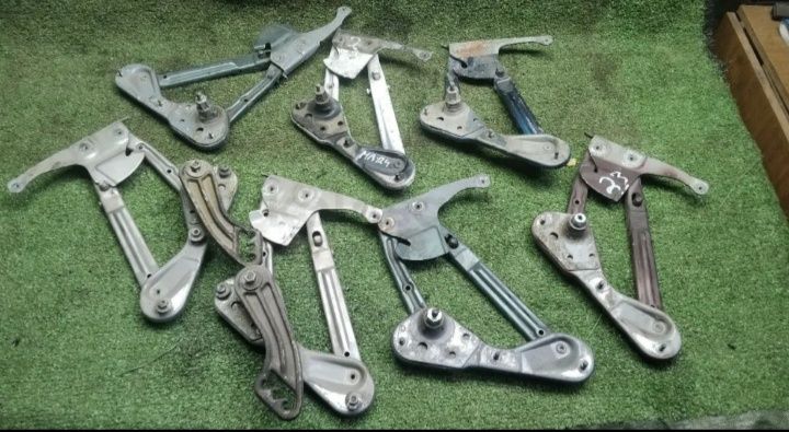 Продам детали от Мерс124