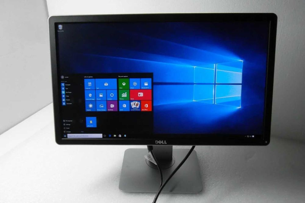 DELL P2214Hb в отлично състояние