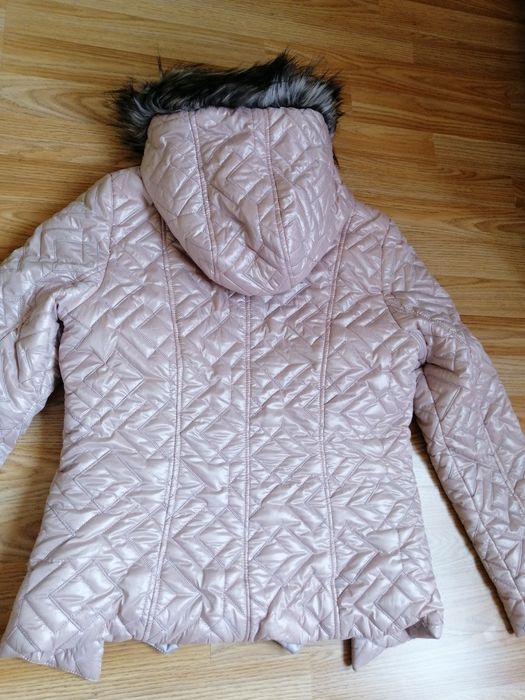 Ново яке 42 размер розово