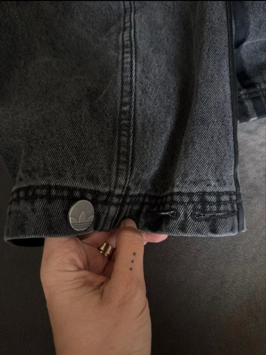 Blugi Adidas Baggy mar 28