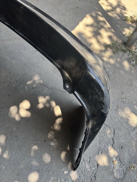 Продам задний бампер lexus rx 300