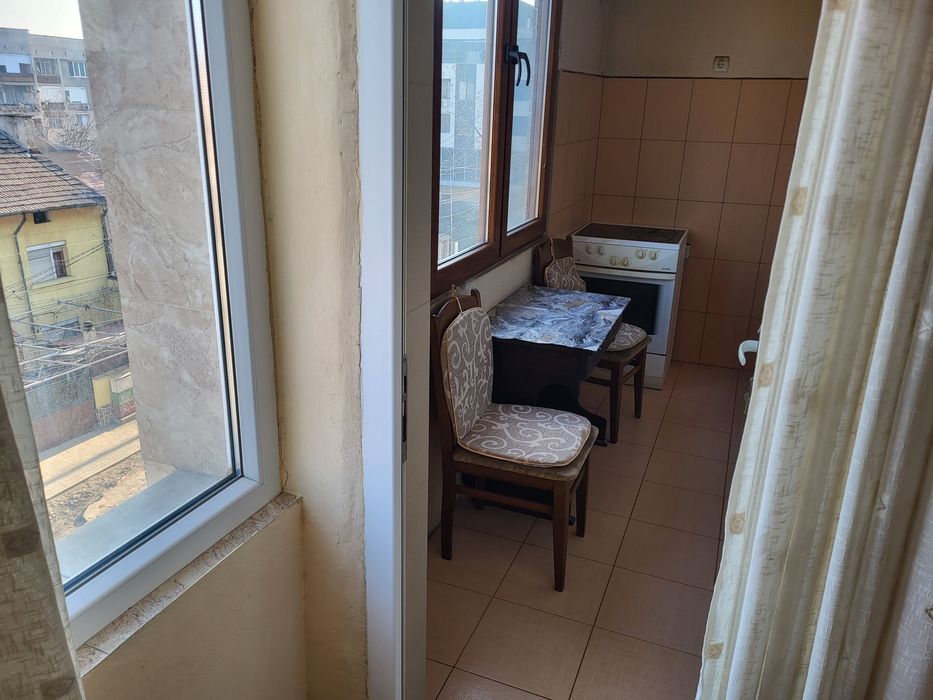 Дава се под наем Магазин в Петрич - 64 кв.м за 229.5 € - Снимка #7