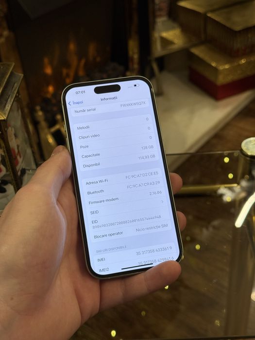 Iphone 15 128gb 89% baterie