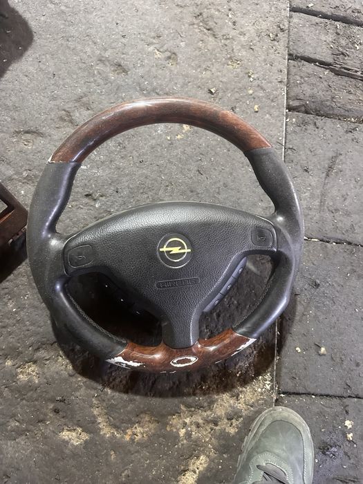 Vand volan opel astra g