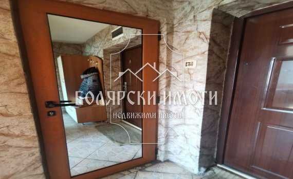 Дава се под наем Двустаен апартамент в Велико Търново, Център - 35 кв.м за 178.5 € - Снимка #4