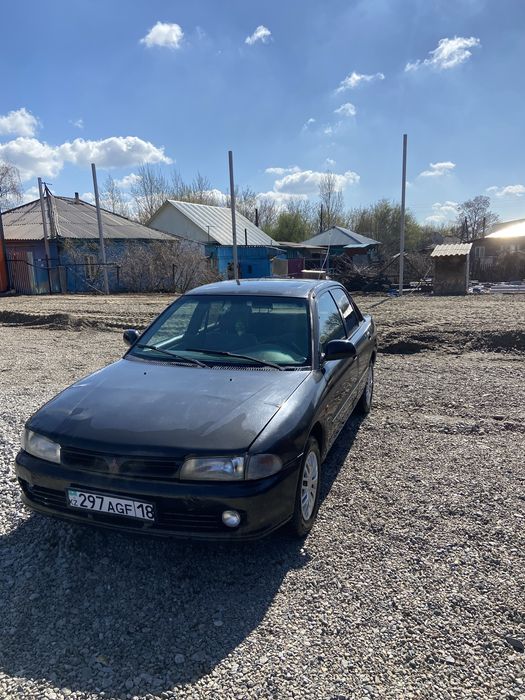 Продам лансер в отс 1995год