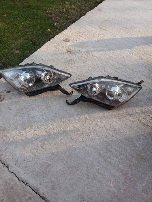 Фарове за Хонда ЦРВ 3