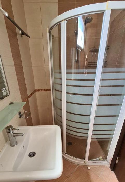 Дава се под наем Двустаен апартамент в Пловдив, Кършияка - 75 кв.м за 465 € - Снимка #3