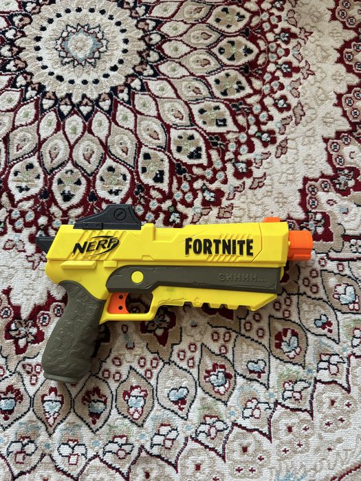 Продам пистолеты Nerf