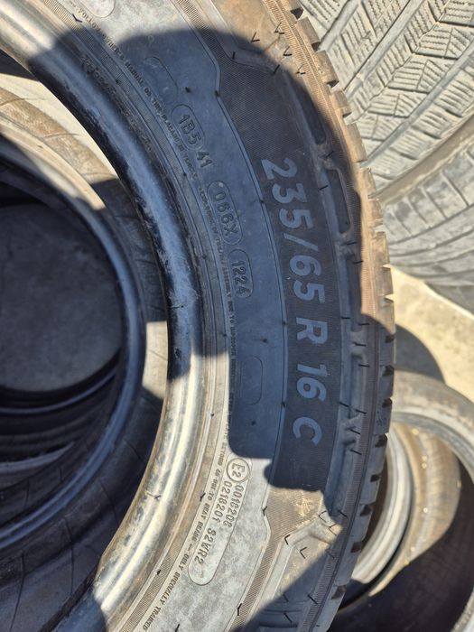 235 65 r16c Michelin Agilis 2024