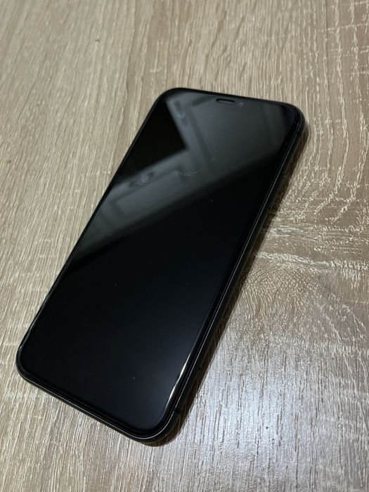 Айфон 11 продам хорошем состоянии