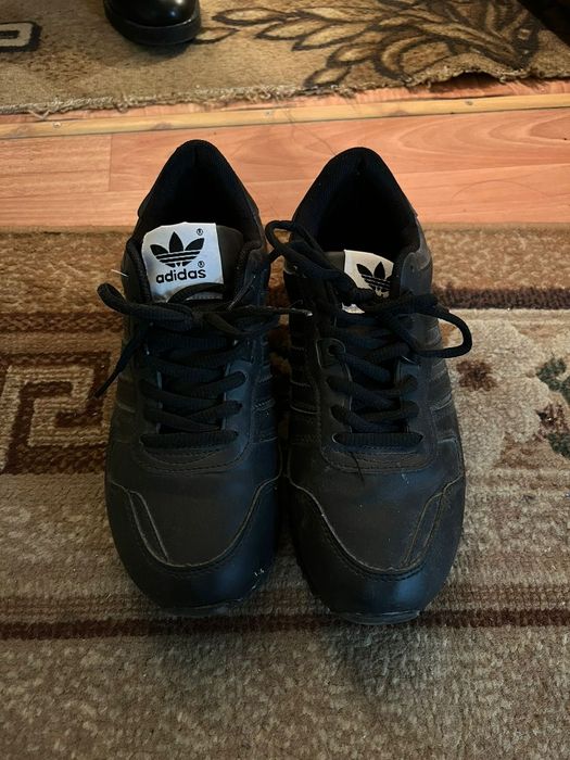 Кроссовки (летние)