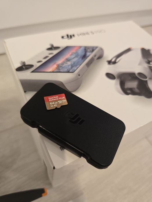 DJI Mini 3 Pro Smart Controller  Fly More Combo