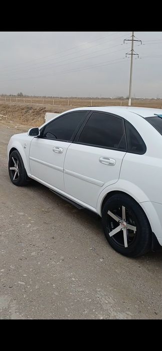 Lacetti 1.6 2013