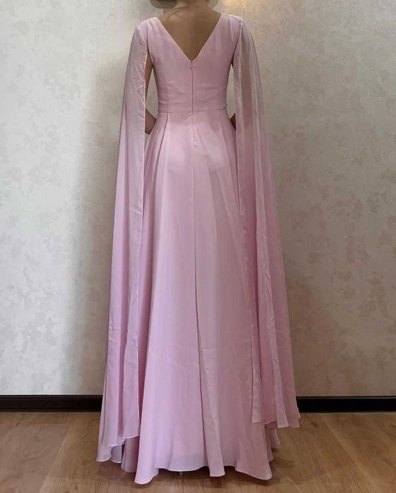 Вечернее платье кейп