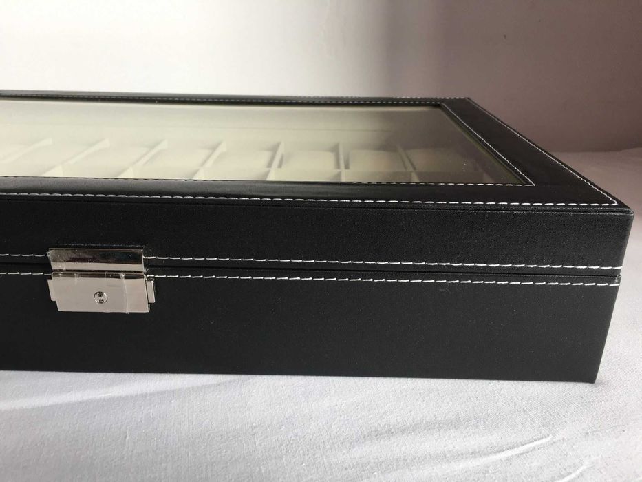 Cutie Caseta Depozitare Ceas-uri pentru 24. SIGILAT!