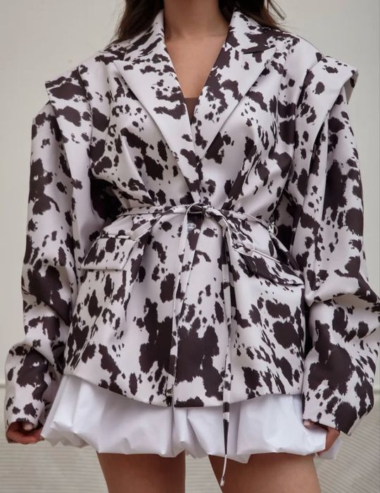 Модный пиджак оверсайз