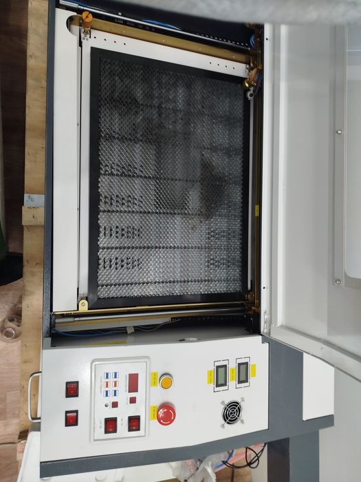 Лазер для нанесения рисунка