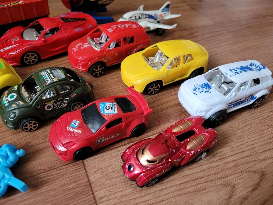 Машинки для мальчика (13шт)