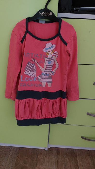 Недорого продам детские вещи.