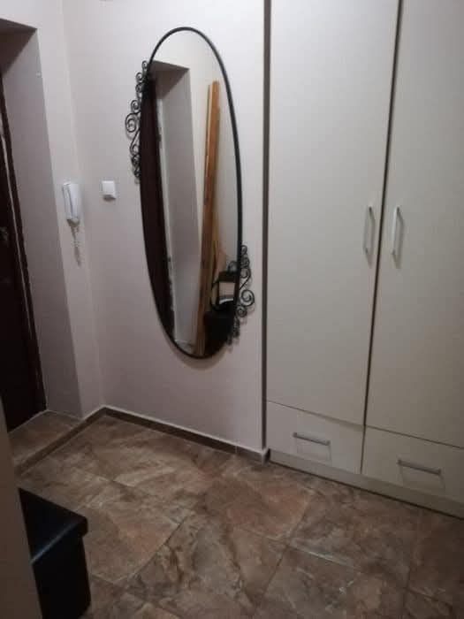 Дава се под наем Двустаен апартамент в ж.Зоопарк - 70 кв.м за 698.19 € - Снимка #6