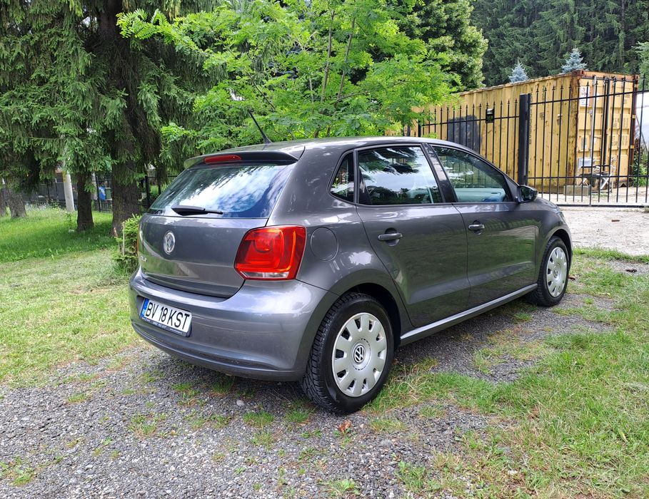 VOLKSWAGEN Polo 2012 — imagine 3