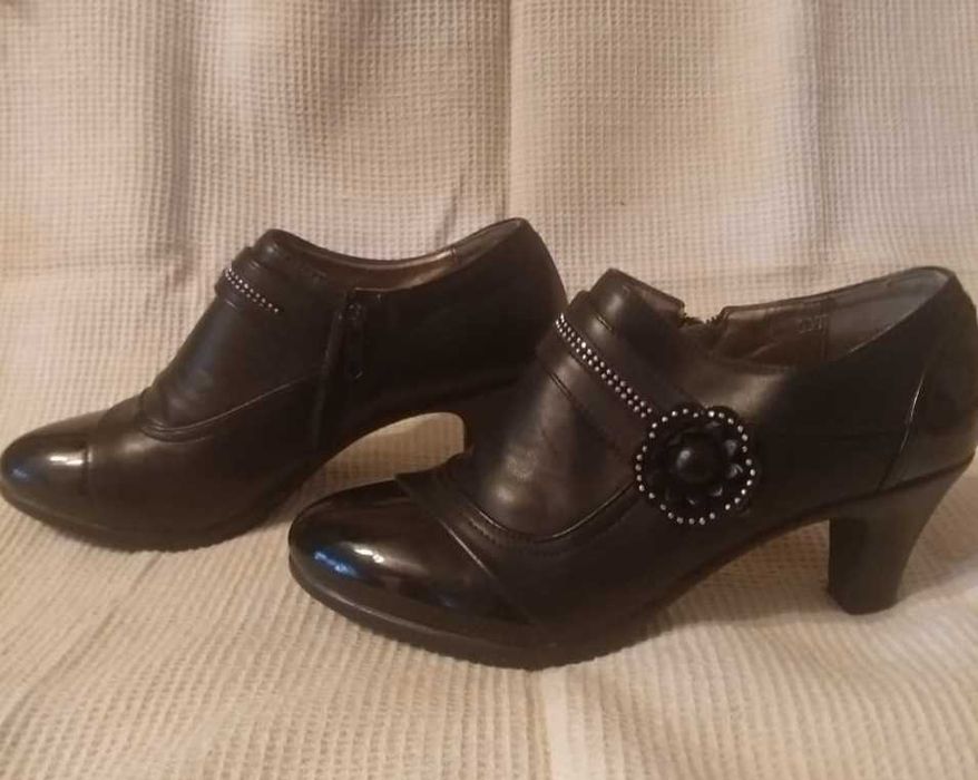 Ботильоны 37 размер (туфли женские)