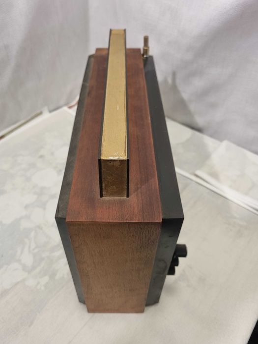 Radio vintage URSS Okean 209 Minsk