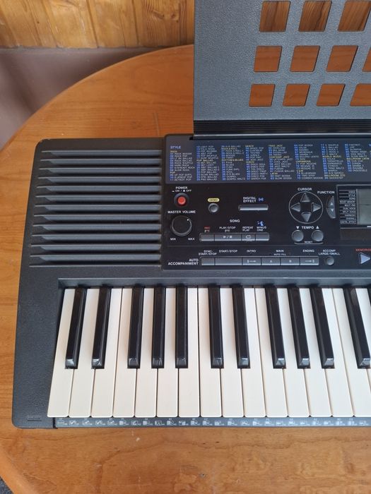 Vand Orga/Claviatura Electronica Yamaha PSR 320