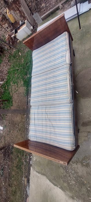 Кровать односпальная